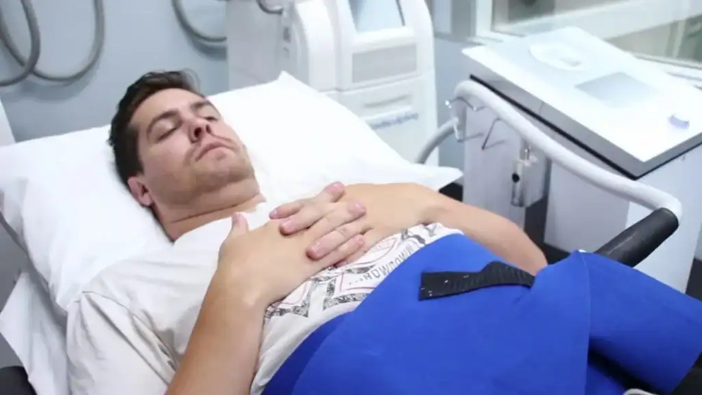 Transforming Bodies: Celebrity Success Stories and the Truth Behind Body Contouring 2 Image of male having body contouring Falkirk treatment