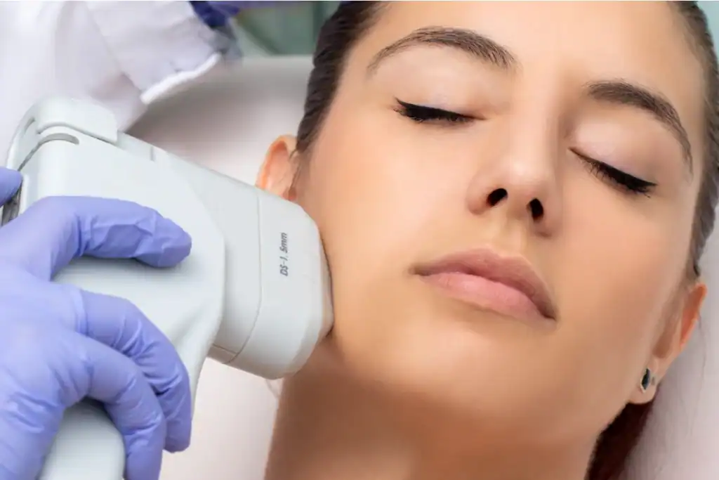 Discover the Perfect Duo: Morpheus8 and HIFU 2 Image of Morpheus8 And HIFU Combined with Lipo 360 Falkirk